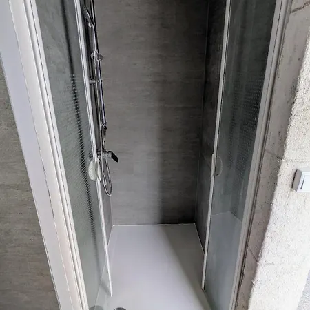 Rez De Jardin Chez Elise Apartmán *